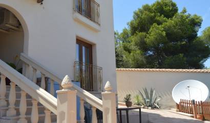 Bestaande woningen - Villa - Orihuela Costa - Villamartín