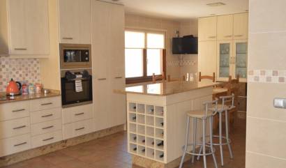 Bestaande woningen - Villa - Orihuela Costa - Villamartín