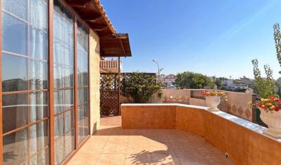 Bestaande woningen - Villa - Orihuela Costa - Villamartín