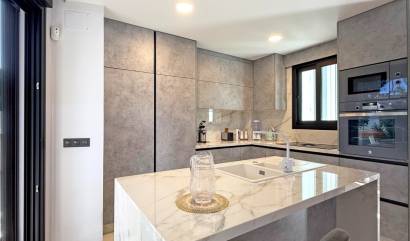 Bestaande woningen - Villa - Orihuela Costa - Villamartín