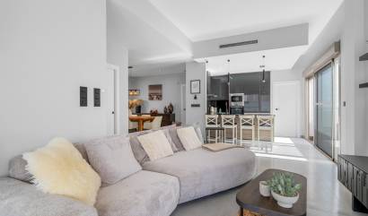 Bestaande woningen - Villa - Orihuela Costa - Villamartín