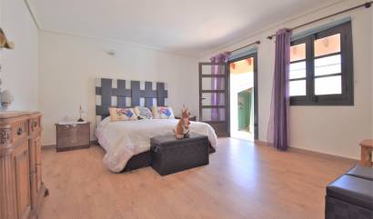 Bestaande woningen - Villa - Orihuela Costa