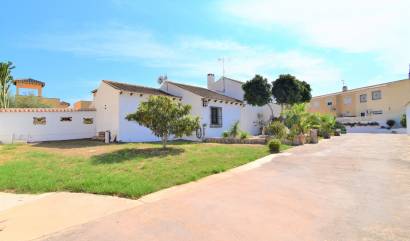 Bestaande woningen - Villa - Orihuela Costa