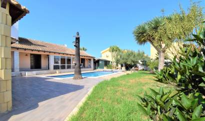 Bestaande woningen - Villa - Orihuela Costa