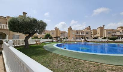 Bestaande woningen - Villa - Orihuela Costa