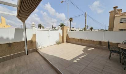 Bestaande woningen - Villa - Orihuela Costa