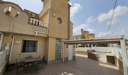 Bestaande woningen - Villa - Orihuela Costa