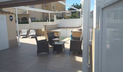 Bestaande woningen - Villa - Orihuela Costa