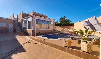 Bestaande woningen - Villa - Orihuela Costa