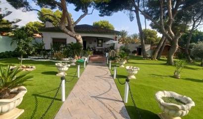 Bestaande woningen - Villa - Orihuela Costa