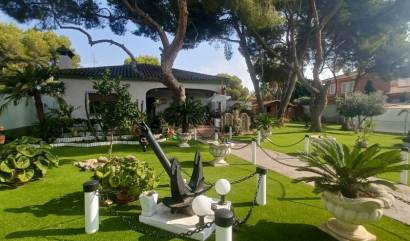 Bestaande woningen - Villa - Orihuela Costa