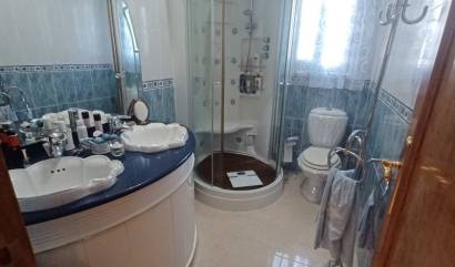 Bestaande woningen - Villa - Orihuela Costa