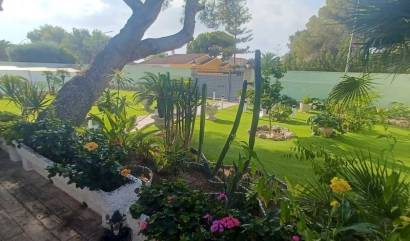 Bestaande woningen - Villa - Orihuela Costa