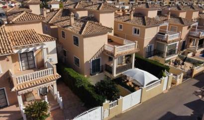 Bestaande woningen - Villa - Orihuela Costa