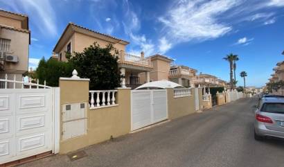 Bestaande woningen - Villa - Orihuela Costa