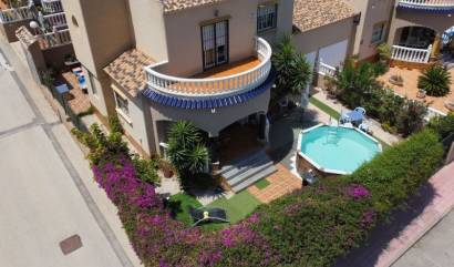 Bestaande woningen - Villa - Orihuela Costa