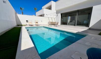 Bestaande woningen - Villa - Orihuela Costa