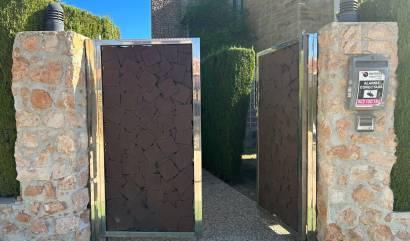 Bestaande woningen - Villa - Orihuela Costa