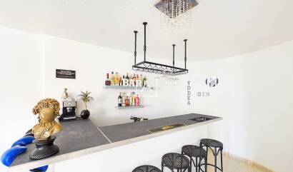 Bestaande woningen - Villa - Pinar de Campoverde