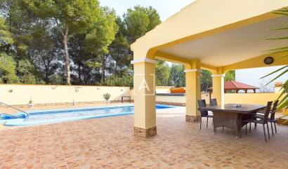 Bestaande woningen - Villa - Pinar de Campoverde