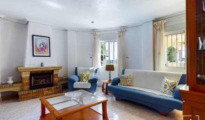 Bestaande woningen - Villa - Pinar de Campoverde