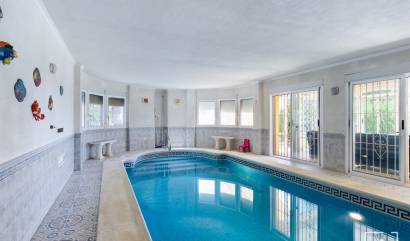 Bestaande woningen - Villa - Pinar de Campoverde