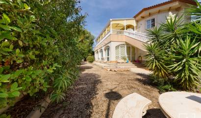 Bestaande woningen - Villa - Pinar de Campoverde