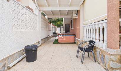 Bestaande woningen - Villa - Pinar de Campoverde