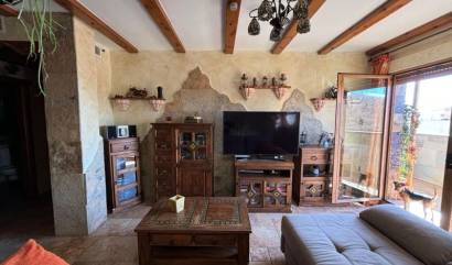 Bestaande woningen - Villa - Redován