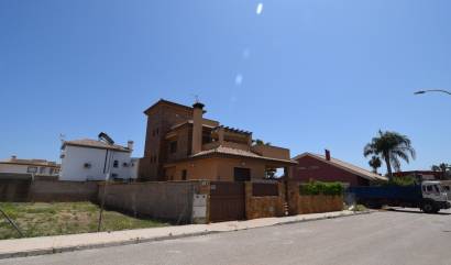 Bestaande woningen - Villa - Santiago de la Ribera