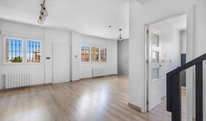 Bestaande woningen - Villa - Torrevieja - Aguas Nuevas