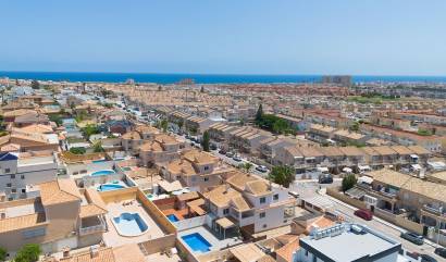 Bestaande woningen - Villa - Torrevieja - Aguas Nuevas