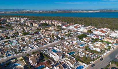 Bestaande woningen - Villa - Torrevieja - El chaparral