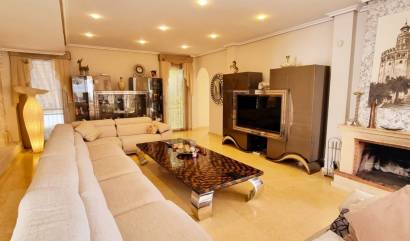 Bestaande woningen - Villa - Torrevieja - La Mata