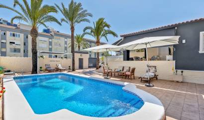 Bestaande woningen - Villa - Torrevieja - Rocio del mar