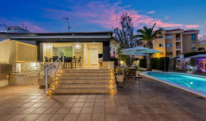 Bestaande woningen - Villa - Torrevieja - Rocio del mar