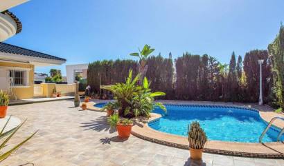 Bestaande woningen - Villa - Torrevieja - Torreta Florida