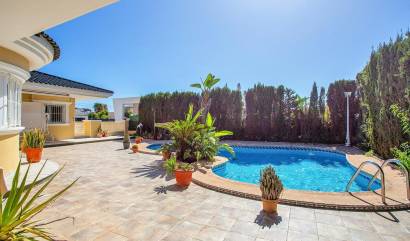 Bestaande woningen - Villa - Torrevieja - Torreta Florida