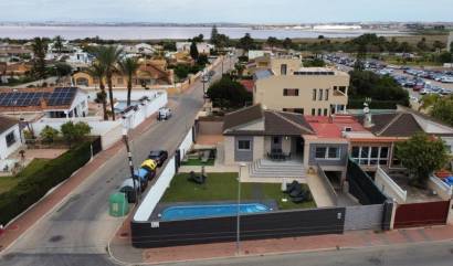 Bestaande woningen - Villa - Torrevieja