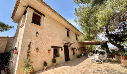 Bestaande woningen - Villa - Yecla