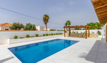 Bestaande woningen - Vrijstaande villa - Torrevieja - Torreta Florida