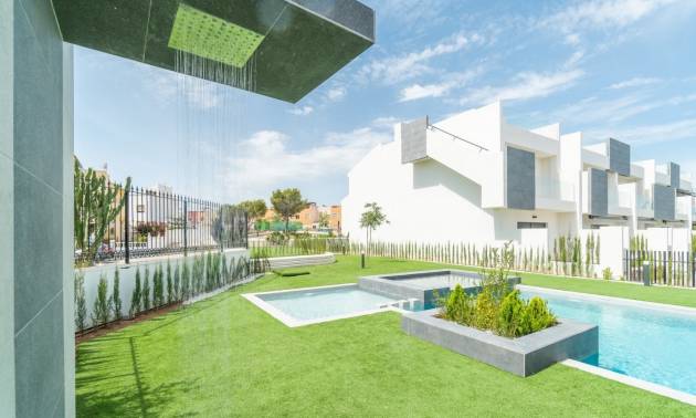 Bungalow - Nieuwbouw projecten - Torrevieja - Los Balcones