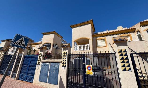 Bungalow - Sale - Torrevieja - Torrevieja