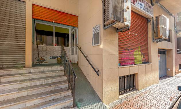 Comercial - Venta - Torrevieja - Playa del cura