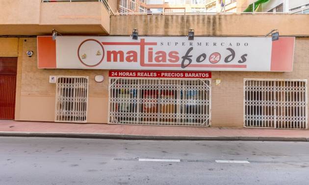 Comercial - Venta - Torrevieja - Torrevieja