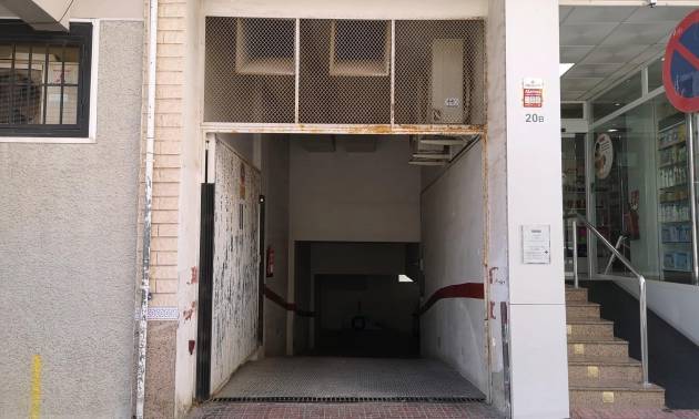 Commercial - Revente - Torrevieja - Centro