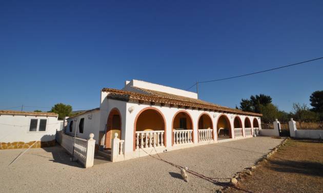 Country House - Sale - Pinoso - Pinoso