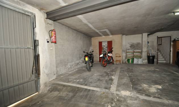 Garage - Revente - Pinoso - Pinoso
