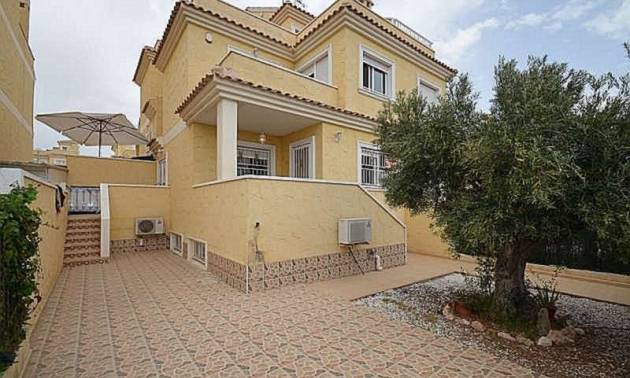 Halfvrijstaand - Bestaande woningen - Torrevieja - Torrevieja