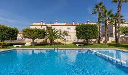 Lange termijn verhuur - Bungalow - Torrevieja - Zona los Frutales